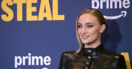 Lara Croft em Repouso: Lesão de Sophie Turner pode adiar a estreia de Tomb Raider