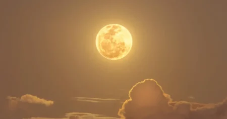 Calendário lunar abril 2026, datas e horários das fases, calendário lunar completo com Lua cheia em 1º, horários oficiais do Inmet para observação fácil em todo o Brasil