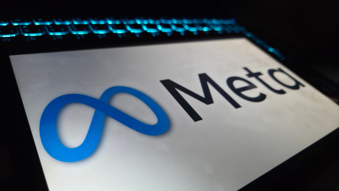 Meta vaza dados sensíveis de funcionários e suspende monitoramento para IA